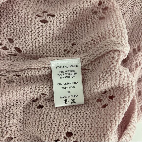 NWOT ASTR THE LABEL Sweater Belle Pointelle Pink Lavender Perforated Floral Med - Picture 9 of 11